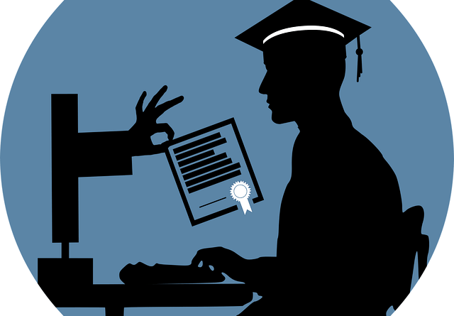 Stuck In A Dead End Job? Get An Online College Education