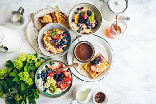 What is a healthy breakfast? Follow this 6-step guide to get the most nutritious meal.