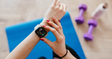 10 Great Deals on Fitness Trackers and Smartwatches